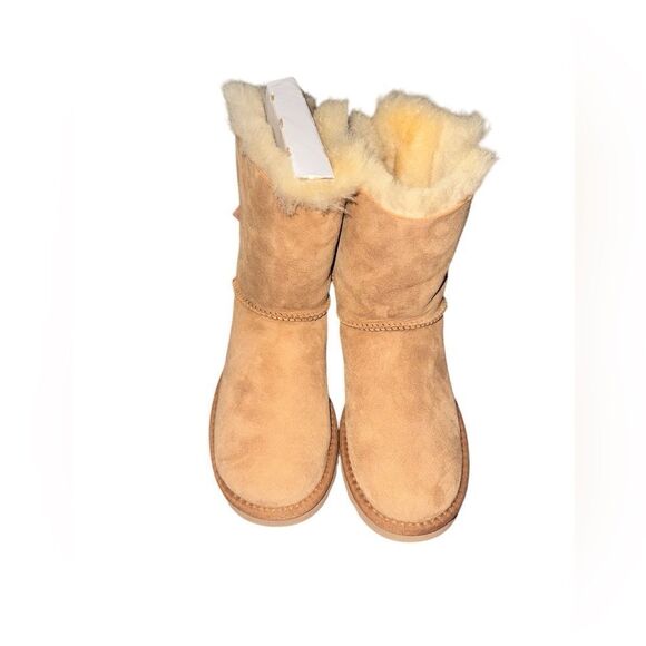 Ugg women’s Bailey Bow II, size 5, camel color. Brand new! - Picture 5 of 12